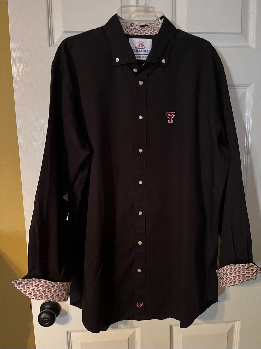NWOT THOMAS DEAN TEXAS TECH Button Down Shirt - Picture 2 of 12